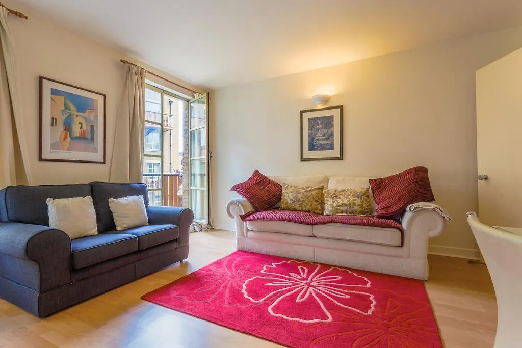 London Tower Bridge Apartments